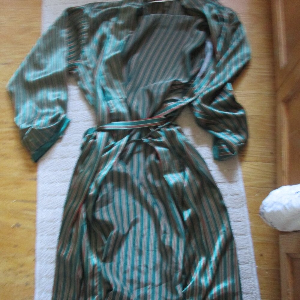 Victorias Secret Robe m /L Damask Green Striped Satin Tie Front Vintage 90s Rare